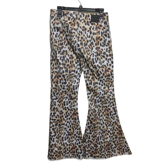 Lucky & Blessed L&B Cheetah Leopard Print Flare Wide Leg Pants Jeans 8 - Picture 3 of 5